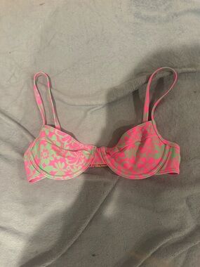 Kulani Kinis Neon Pink & Mint Floral Underwire Bikini Top
